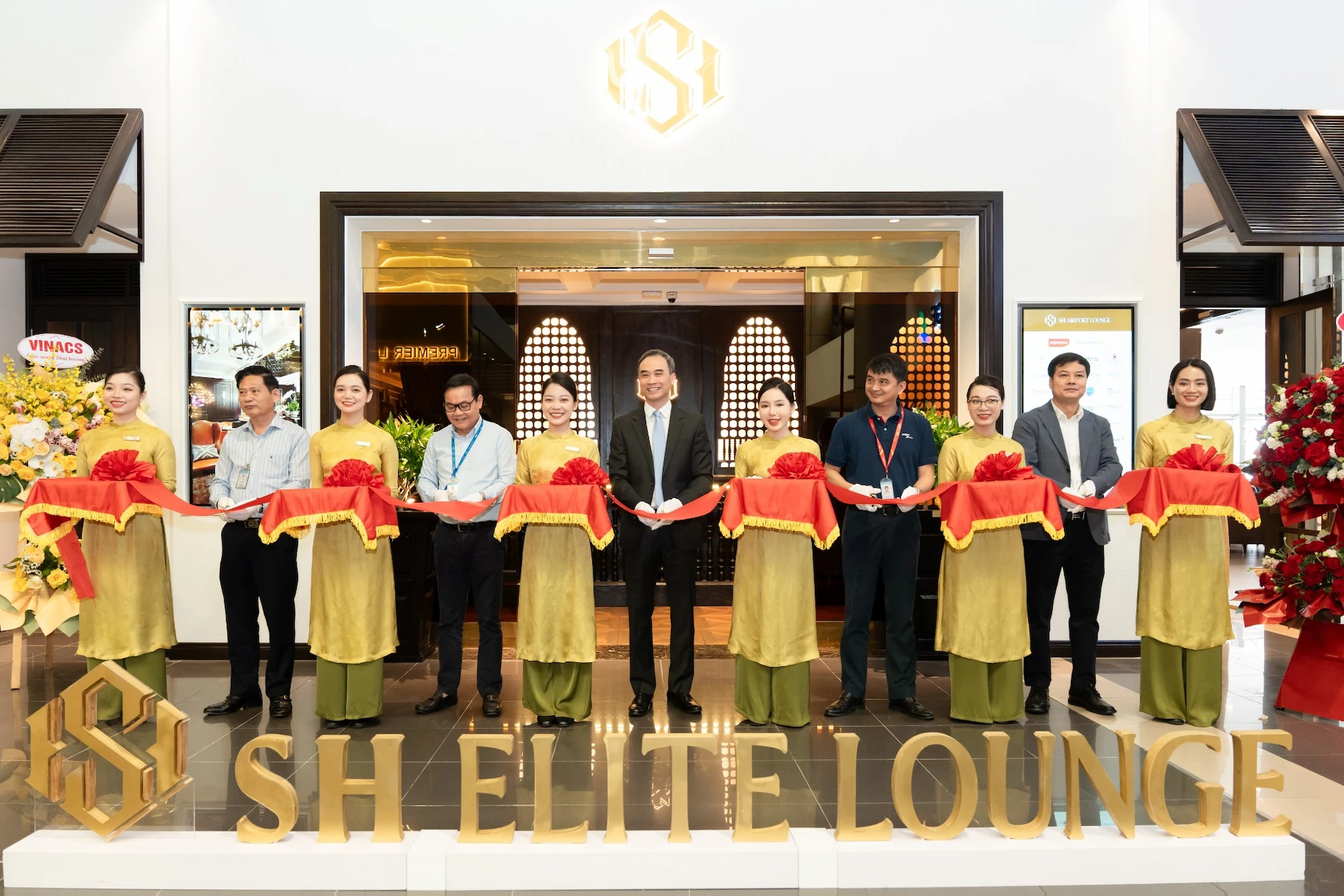 SH Elite Lounge welcome moment