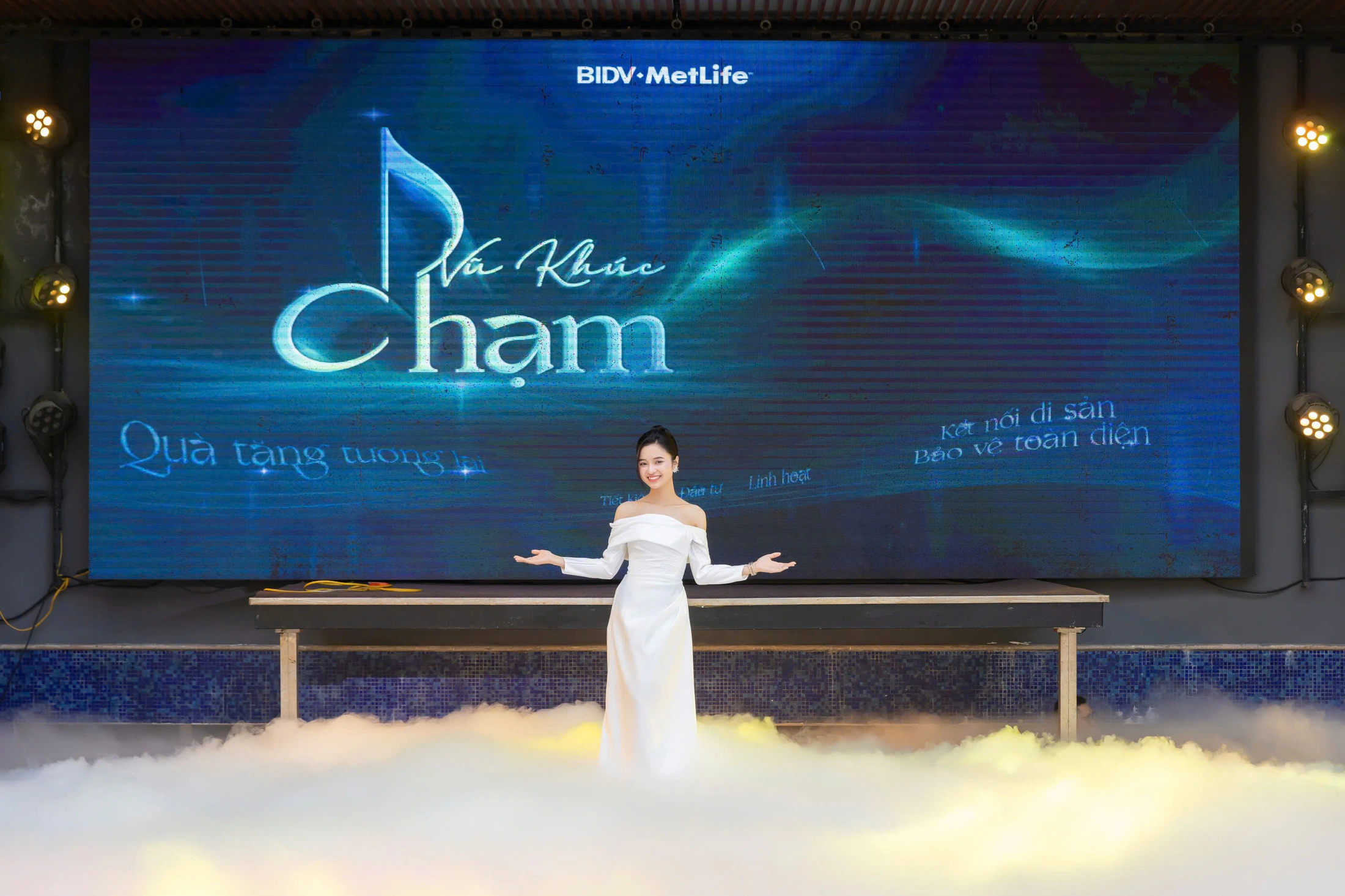 BIDV MetLife event stage