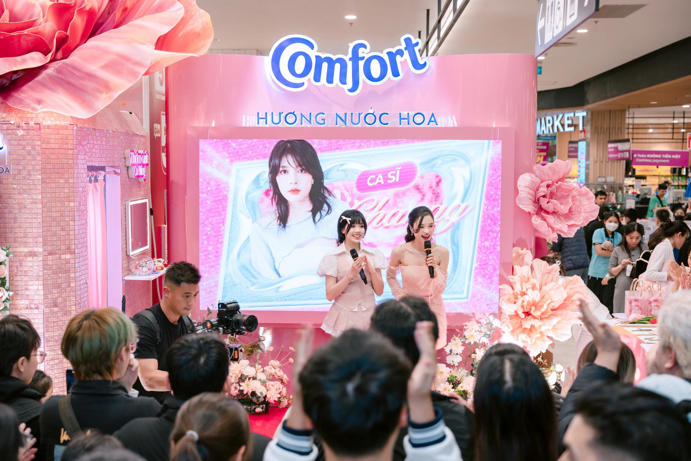Comfort activation crowd