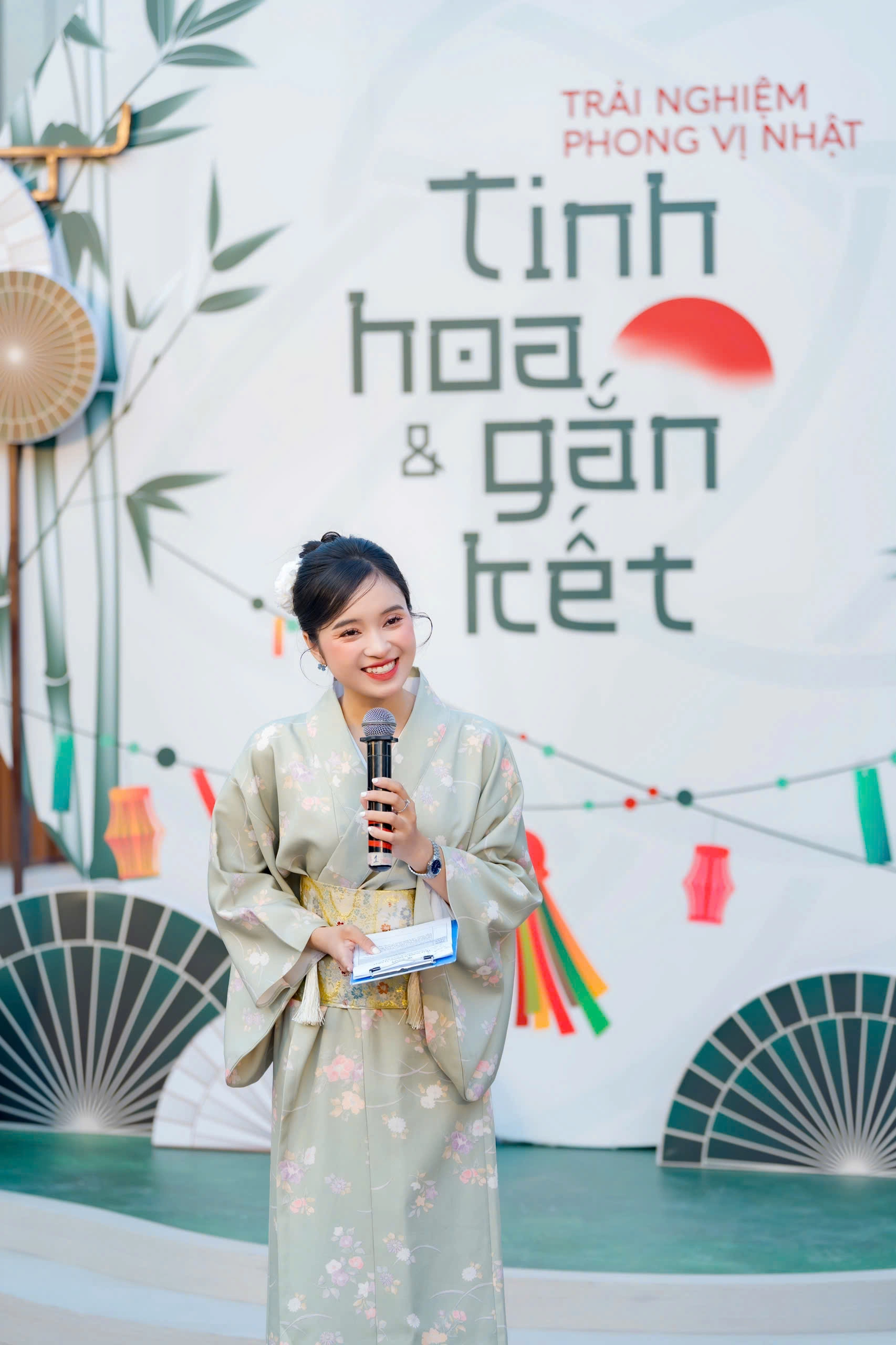 Miyabi real estate event host