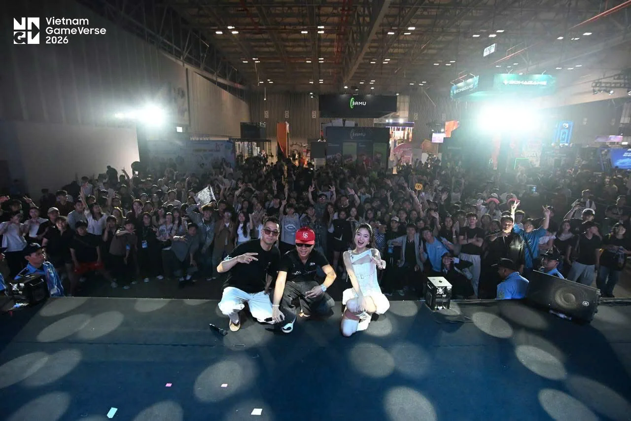 OEG Wonderland audience moment