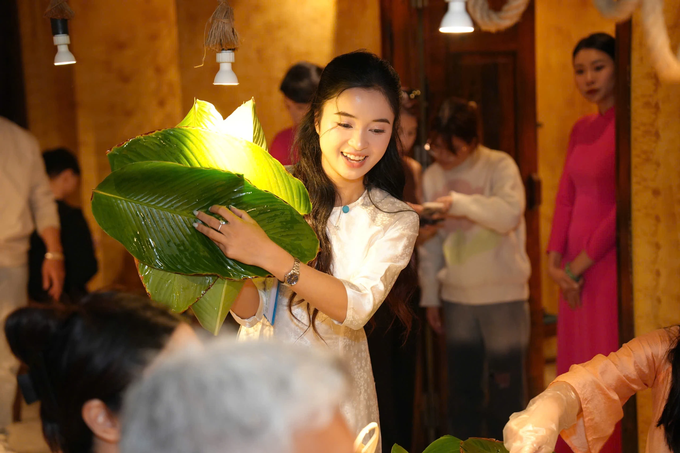 Vietnamese culture and cuisine experience host