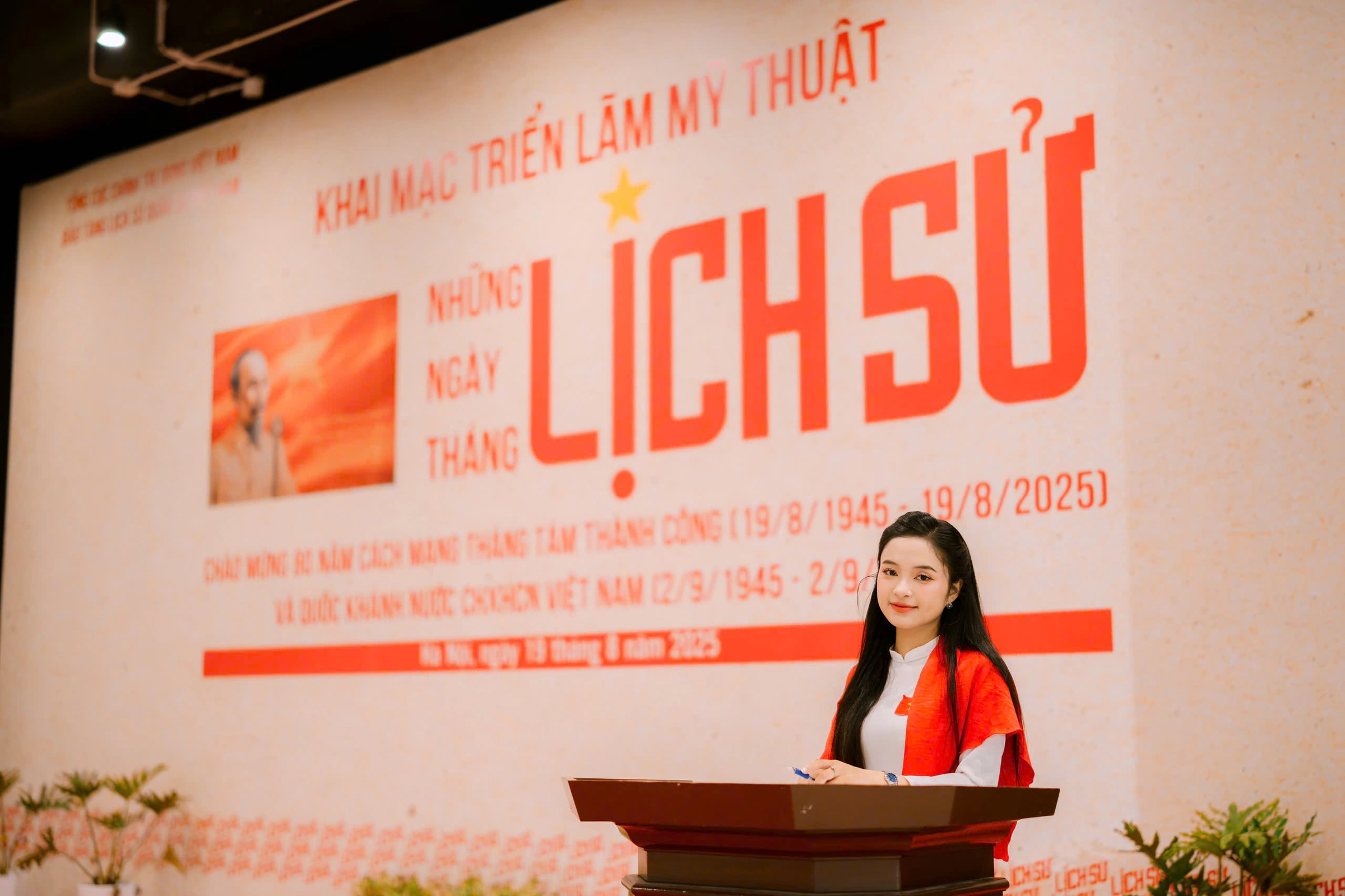 Nga Lyna bilingual MC showreel thumbnail